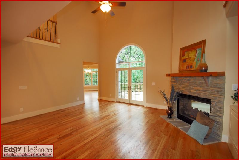 real-estate-b-032b.jpg