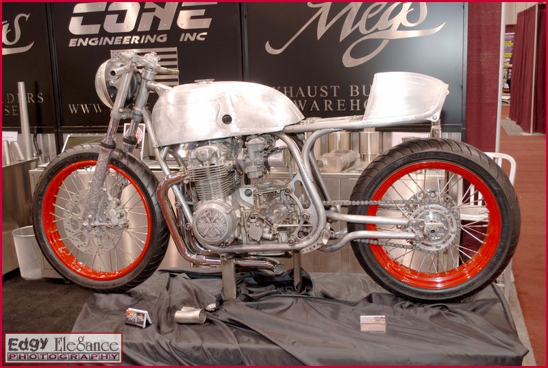 sema-2009-nikon-111.jpg